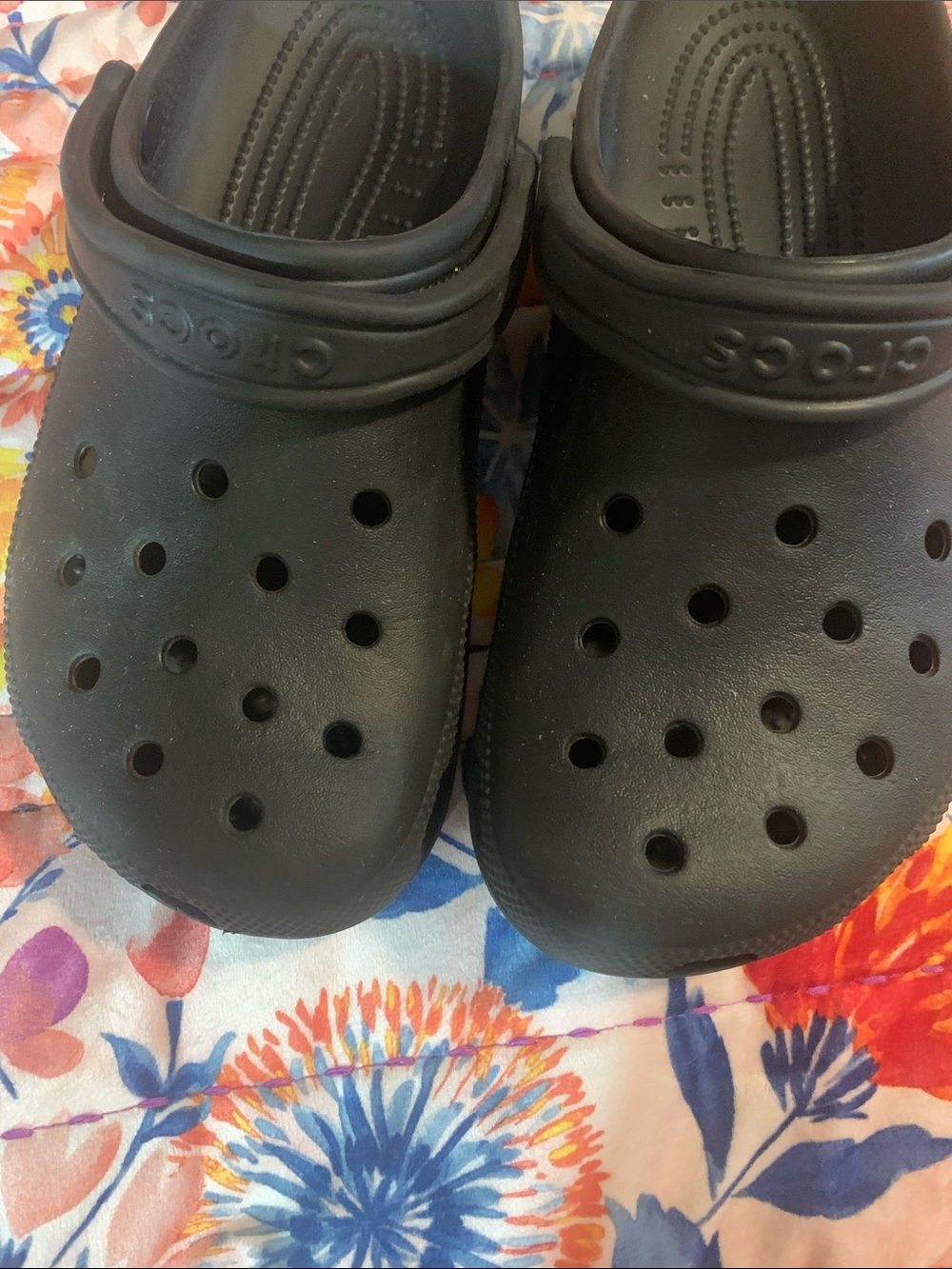 Crocs - Picture 6 of 6